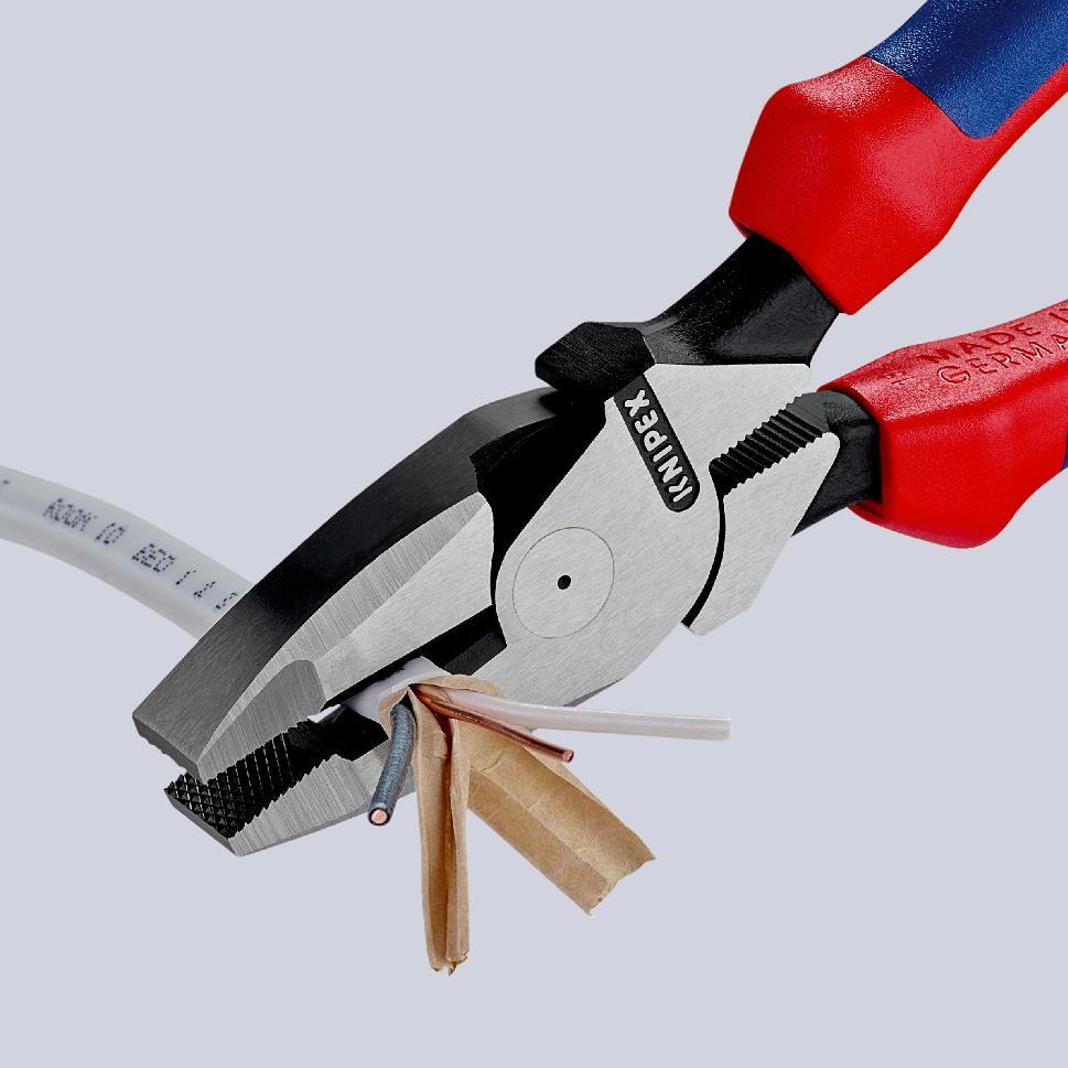 KNIPEX 09 02 240 Kraft-Kombizange "Lineman's Pliers" amerikanisches Modell mit Mehrkomponenten-Hüllen schwarz atramentiert 240 m