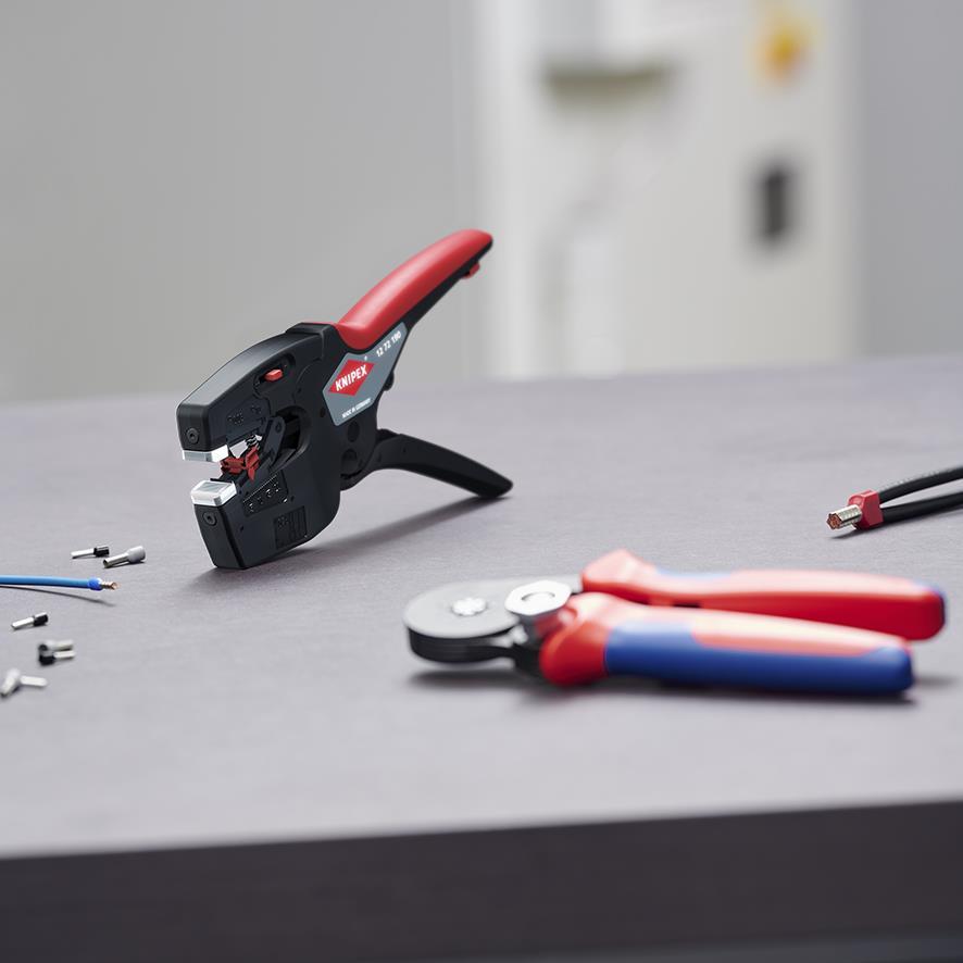 KNIPEX 12 72 190 SB NexStrip® Elektriker-Multiwerkzeug mit rutschhemmenden Kunststoff-Hüllen 190 mm